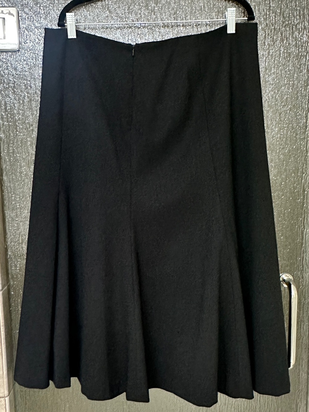 Lauren Ralph Lauren Black A-Line Midi Skirt Size 14W - Picture 2 of 7